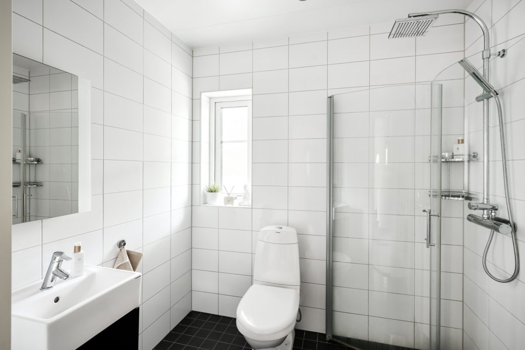 2. Badrumsrenovering Lägenhet Kungsbacka Kolla